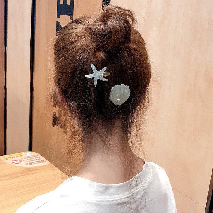 Women Girl Sea Hair Clip Starfish Clips Natural Beach Starfish Hairpin Mermaid Star Hair Accessories Headwear 2 Pack TS02 (Green Shell Starfish)