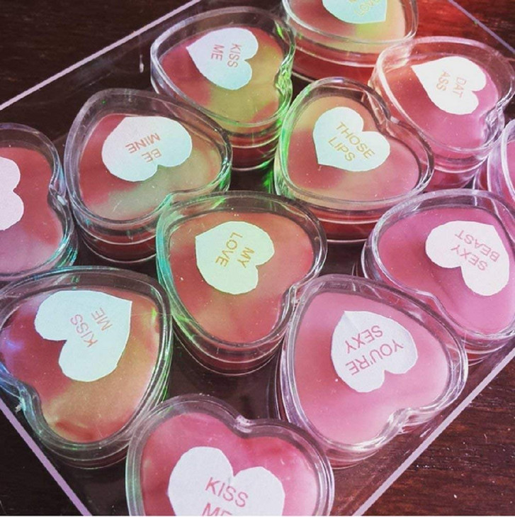 24pcs 4ml 0.14oz Mini Empty Clear Refillable Plastic Heart Shape Pot Jars Cosmetic Sample Containers with Lids Best for Nail Powder Eye Shadows Lip B