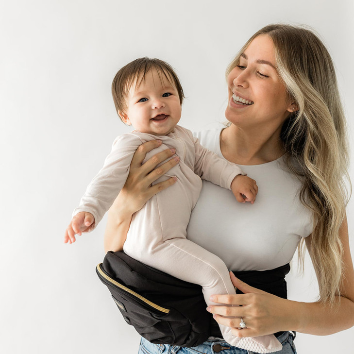 Tushbaby Original Hip Seat Baby Carrier for Babies & Toddlers up to 45 lbs, Safety Certified, Lightweight No-Foam Design with Storage, Black & Gold