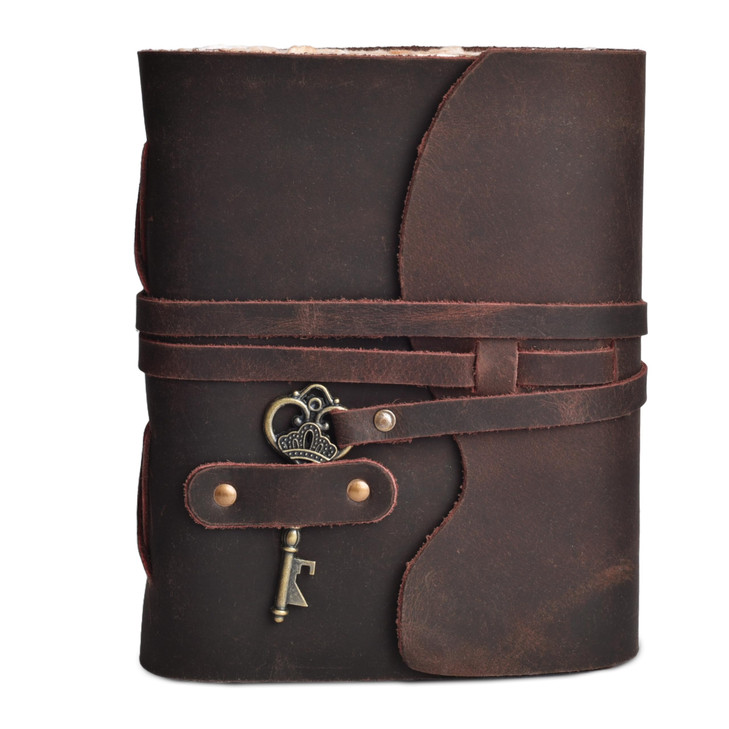 LEATHER VILLAGE Vintage Leather Journal  200 Handmade Vintage Deckle Edge Paper  Leather bound Journal For Women Men  Vintage Key Closure - Book o