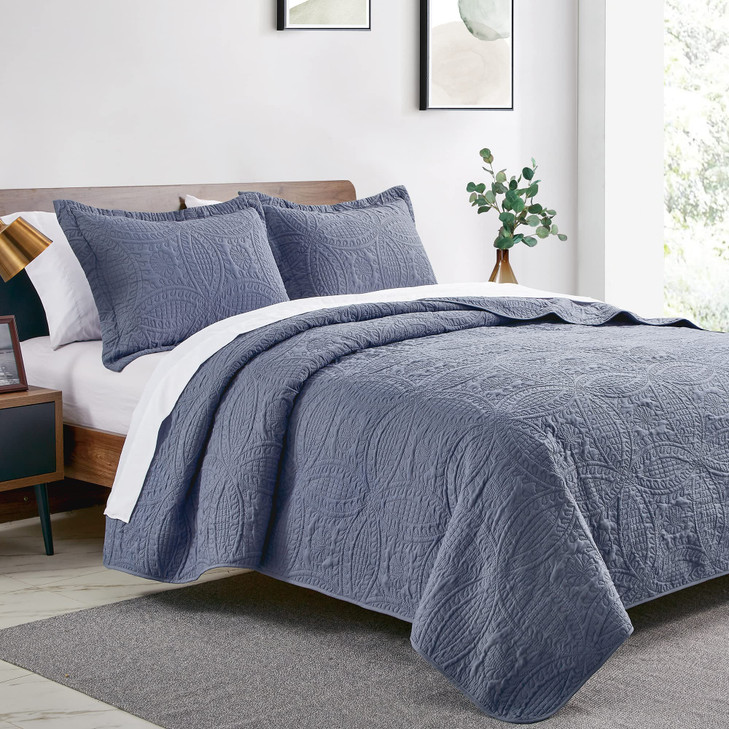 Love's cabin Quilts for Queen Bed Blue Bedspreads - Soft Bed Summer Lightweight Bedspread Comforter - Modern Style Coin Pattern Coverlet for All Seas