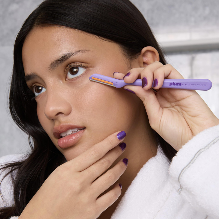 Plum Beauty Vitamin C Dermaplaning Razors (3-Pack) Infused Facial Razors