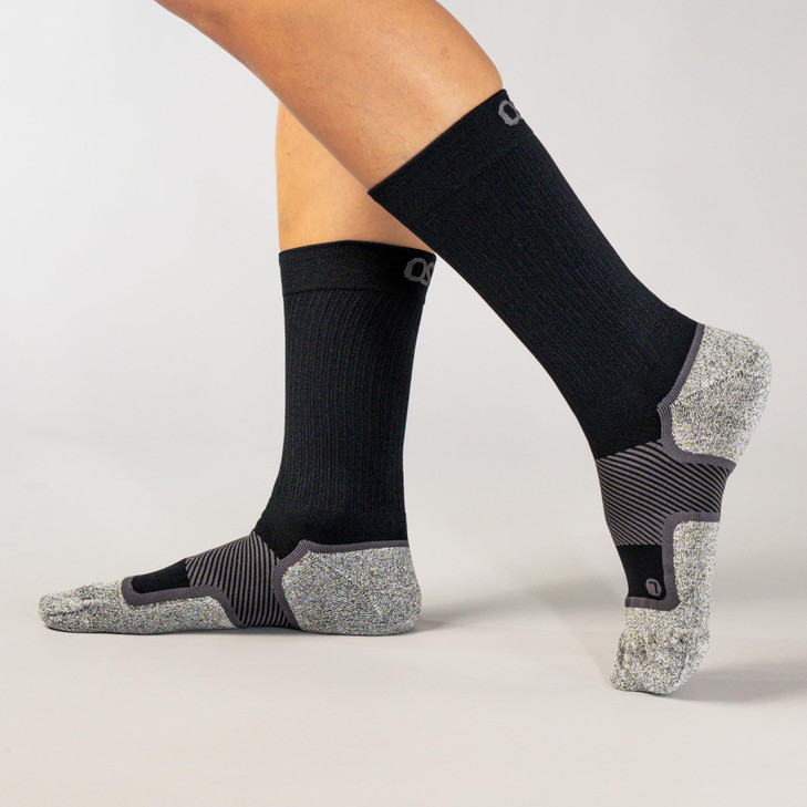 OrthoSleeve WC4 Diabetic & Neuropathy Compression Socks, Non-Binding for Men &