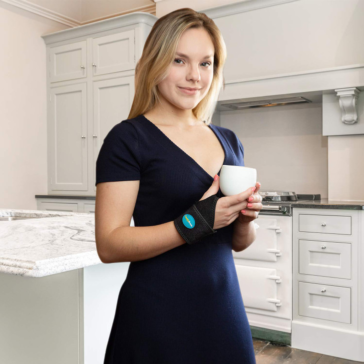 ComfyBrace Premium Lined Wrist Wrap/Carpal Tunnel Wrist Brace/Arthritis Hand