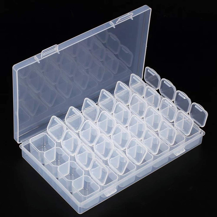 BornBeauty 28 Slots Empty Clear Plastic Organizer Box Nail Art Decoration Storage Container Tool for Nail Glitter Rhinestone Crystal, Earrings, Jewel