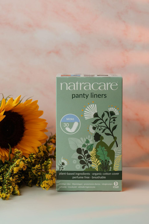 Natracare Natural Organic Mini Panty Liners, Made with Certified Organic Cotton, Ecologically Certified Cellulose Pulp and Plant Starch (1 Pack, 30 L