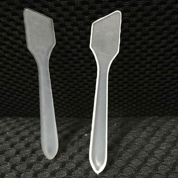 AKOAK 100 Pcs DIY Plastic Facial Face Stick Cream Mixing Spatulas Spoon Makeup Cosmetic Make Up Tools