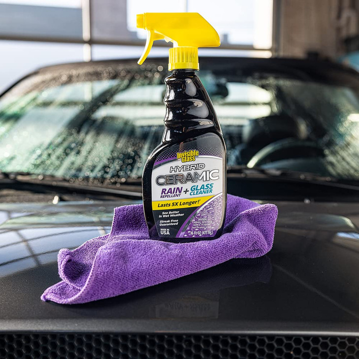Invisible Glass 92183 Hybrid Ceramic Rain Repellent and Glass Cleaner Cleans and Protects Car Windows and Windshields wi