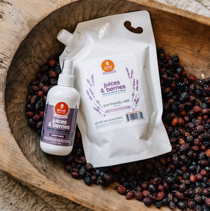 Oyin Handmade Juices Berries hydrating herbal leavein 1liter ecofriendly refill pouch