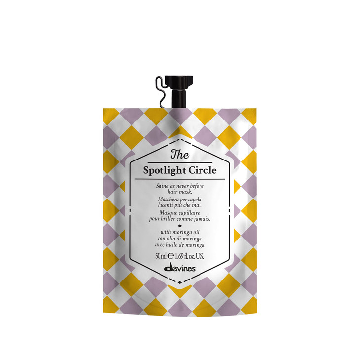 Davines The Spotlight Circle Extra Shine Boosting Hair Mask Polishes Smooths for Glossy Color Moringa Oil Formula Illumi