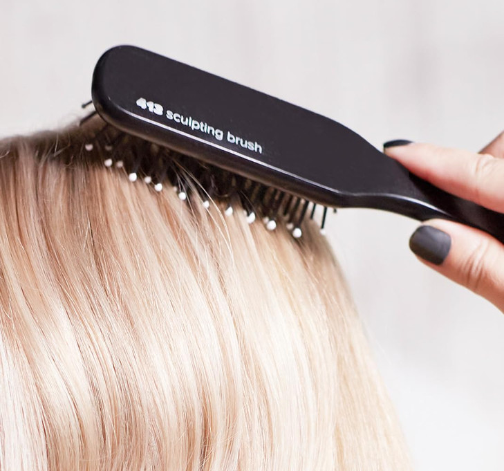 Paul Mitchell Pro Tools 413 Sculpting Brush Classic Hair Brush for Detangling Sculpting Styling Wet or Dry Hair
