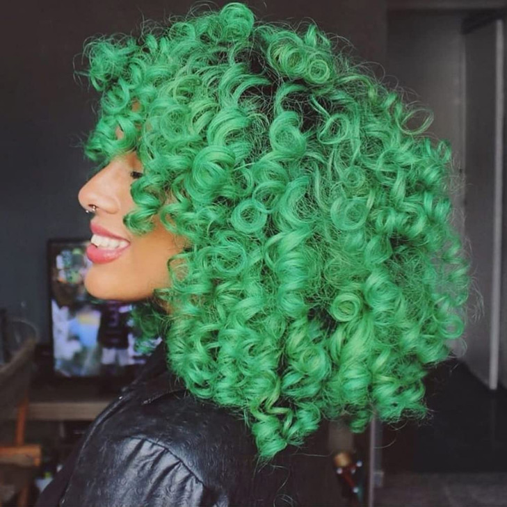 andromeda Ombre Green Wigs for Black Women Soft Short Curly Wig with Bangs Synthetic Afro Loose Kinky Curly Wig St Patri