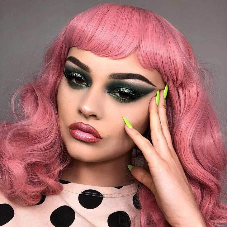 DIFEI Rockabilly Vintage Wig Audrey Hepbum Short Bang Wig Long Finger Wavy Wigs for Women Pink