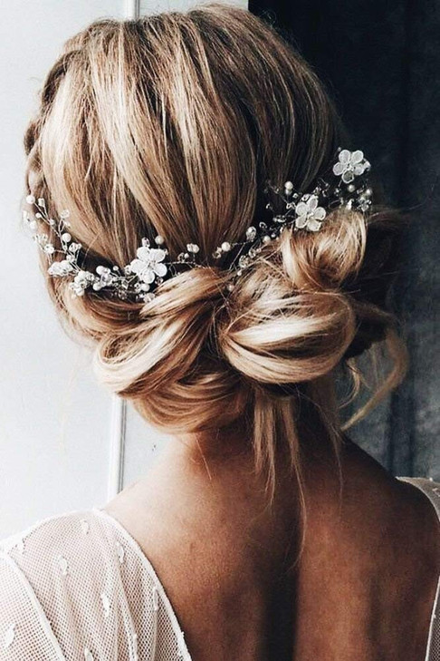 Kercisbeauty White Flower Hair Vine Wedding Bridal Headpiece Pearl Crystal Headband Women Special Occasion Jewelry Silve