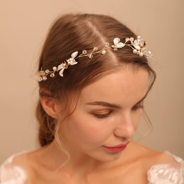 Jumwrit Rhinestone Wedding Headband Pearl Bridal Headpiece Crystal Headband with Hair Comb Gold Leaf Hair Accessory for