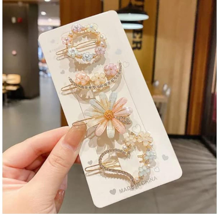 Rhinestone Hair Clips Girls Hair Accessories Heart Flower Hair Clips Cute Hair Styling Accessories for Women Teen Girls