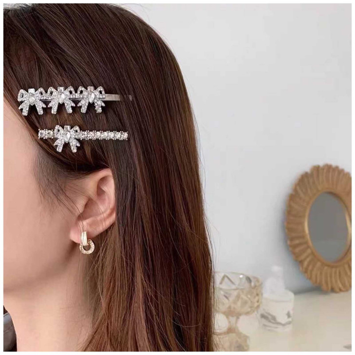 Yheakne Vintage Crystal Hair Clip Pin Silver Bow Rhinestone Hair Pins Clip Bridal Hair Barrette Hairpin Shine Crystal We