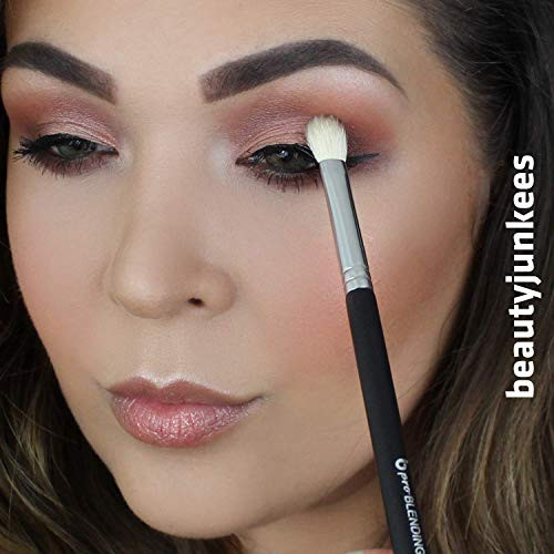 Tapered Blending Eyeshadow Makeup Brush Beauty Junkees Professional Eye Shadow Blender Make Up Brush Soft Firm Natural H
