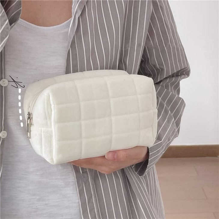 Small Cosmetic Bag Cute Makeup Bag Y2k Accessories Aesthetic Make Up Bag Y2k Purse Cosmetic Bag for Purse white