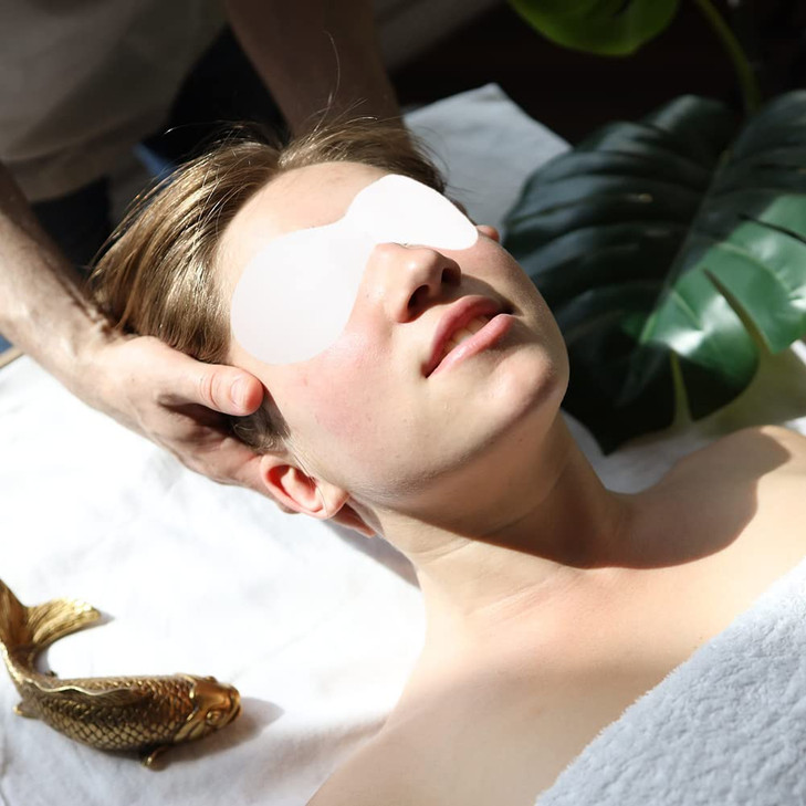 Arcemain 400 Sheets Disposable Non Woven Eye Mask Paper Disposable Cotton DIY Eye Paper Disposable Cotton Eye Pillow Cov
