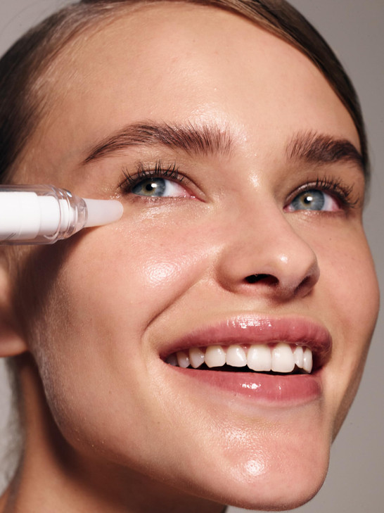 True Luscious Lip Plump Eye Serum Hydrating AntiAging Treatment with Hyaluronic Acid Stem Cells Plump Lips and Reduce Da