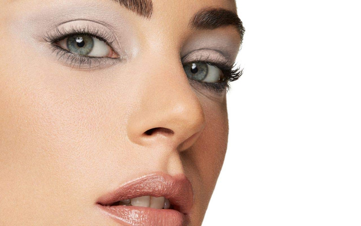 Pupa Milano Vamp Matt Eyeshadow Matt Effect Compact Eyeshadow High Blendability Intense Color Soft Textured Gives Eyes A