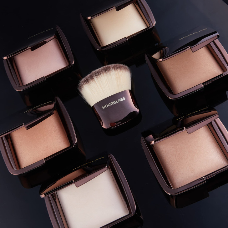 Hourglass Ambient Lighting Finishing Powder Dim Light Shade Highlighting Powder 035 ounce CrueltyFree and Vegan