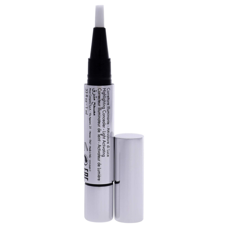 Pupa Milano Active Light Highlighting Concealer Illuminating Light Activator Brightens Face and Minimizes Signs of Tired