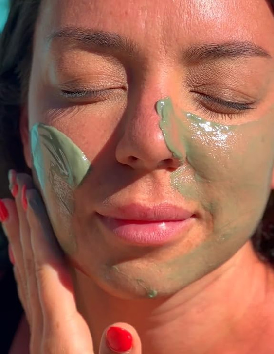 Gabriel Purifying Mud Mask Natural Paraben Free Vegan Crueltyfree Non GMO mineralrich clay mask that cleanses and purifi