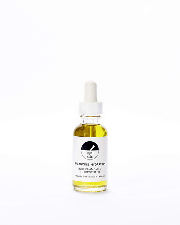 Earth tu Face Organic Blue Chamomile Carrot Seed Face Serum 9 oz25 ml