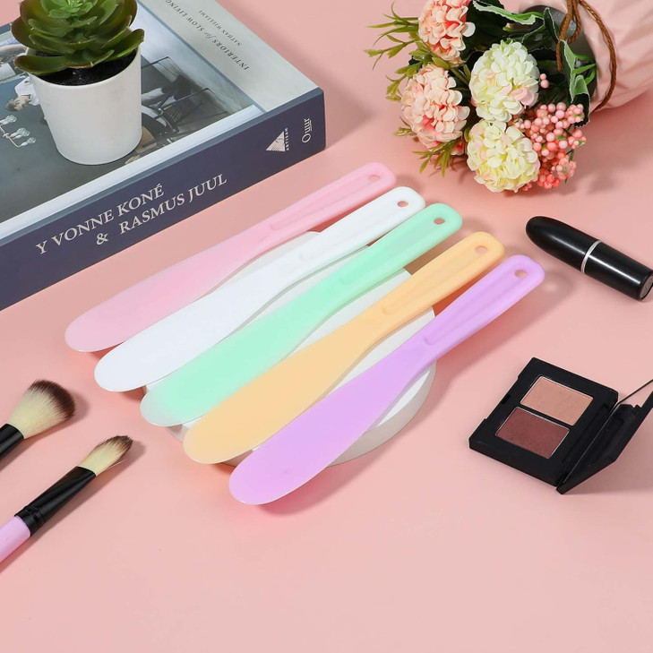 AKOAK 10 Pcs Disposable Makeup Mixing Spoon Scraper Spatula Beauty Spoon Multifunctional Mixing Bar DIY Lotions Applicat