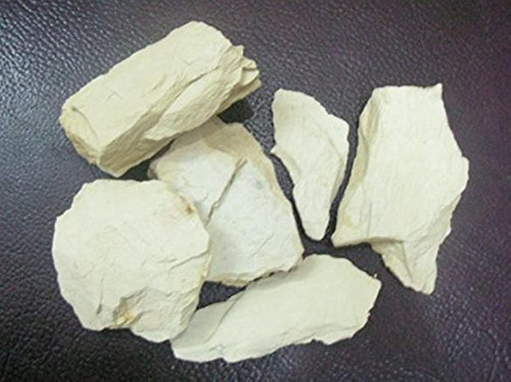 Orzanik Natural Multani Mitti Fullers Earth Facial Clay Whole Chunks Multani Mitti Fullers Earth Facial Clay 700 Gram