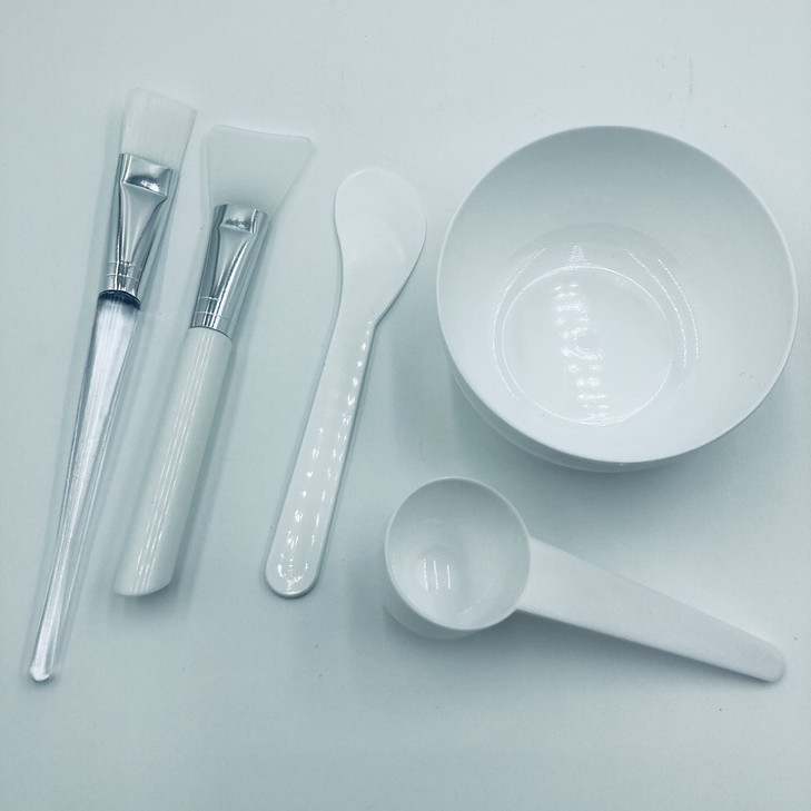 Face Mask Mixing Bowl Set 5 in 1 DIY Facemask Mixing Tool Kit with Facial Mask Bowl Stick Spatula Silicone Face Mask Bru
