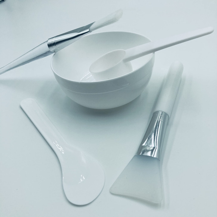 Face Mask Mixing Bowl Set 5 in 1 DIY Facemask Mixing Tool Kit with Facial Mask Bowl Stick Spatula Silicone Face Mask Bru