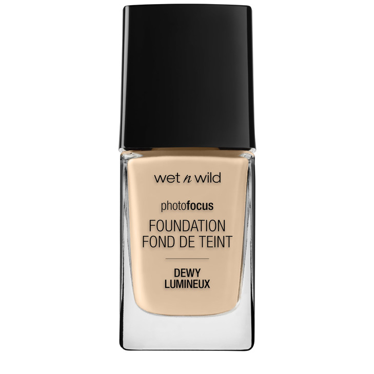 wet n wild Photo Focus Dewy Liquid Foundation Makeup Porcelain 095 Fl oz