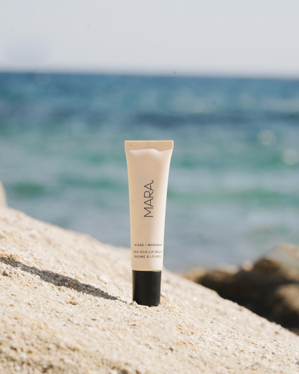 MARA Sea Silk Lip Balm Treatment for AntiAging Deep Hydration Algae Plumping Complex to Improve Fullness Soothe Dry Lips