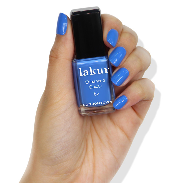 LONDONTOWN lakur Nail Polish ChipResistant NonToxic Conditions Hydrates Nails Glossy Azure Blue Poolside Dream 40 fl oz