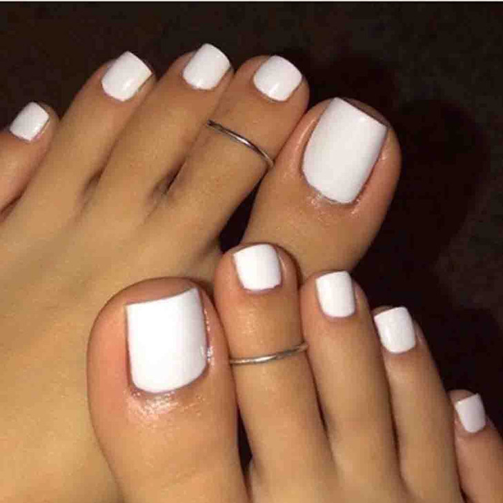 Outyua Solid Square Fake Toenails Matte Press on Toe Nails Short Acrylic False Toes Nails Cute Artificial Beach Full Cov