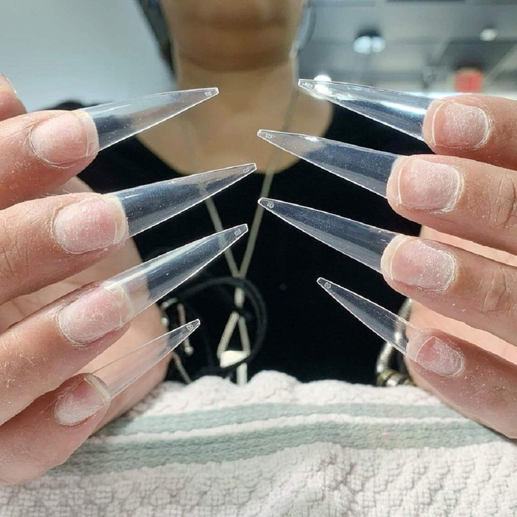 YIMART 500pcs Acrylic Medium Long Stiletto Nail Tips Easy Coffin Nails Sharp False Nail Art Tips For Nails Salon Clear