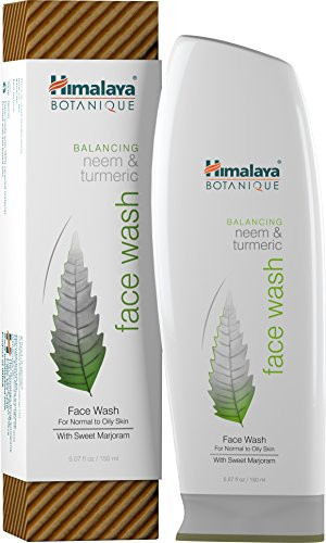 Himalaya Botanique Exfoliating Walnut Wood Apple Face Scrub for Younger Renewed Skin 507 oz 2 Pack