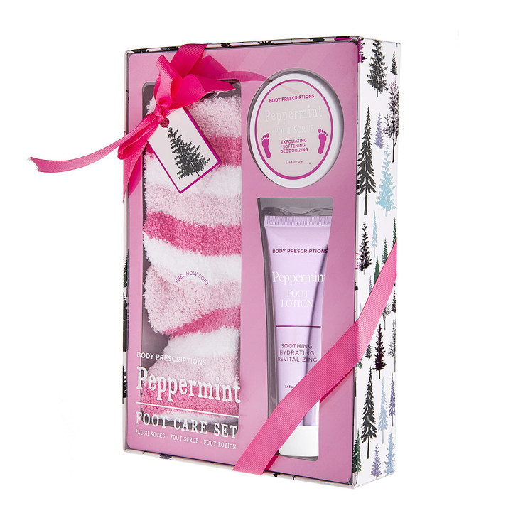 Live Green Bath and Body Present Set Foot Spa Set with Fuzzy Socks Lotion and Scrub Peppermint