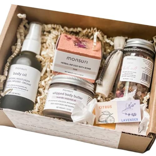 Self Care Gift Basket for Mom New Mommy Care Package Pampering Gift Set with Bath Accessories and Natural Skincare Produ