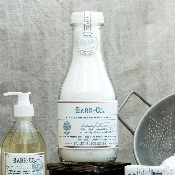 BarrCo Original Scent Fine Hand Made Bath Salts Vanilla Coconut Bath Salts with Oatmeal and Vetiver Relaxing Bath Produc