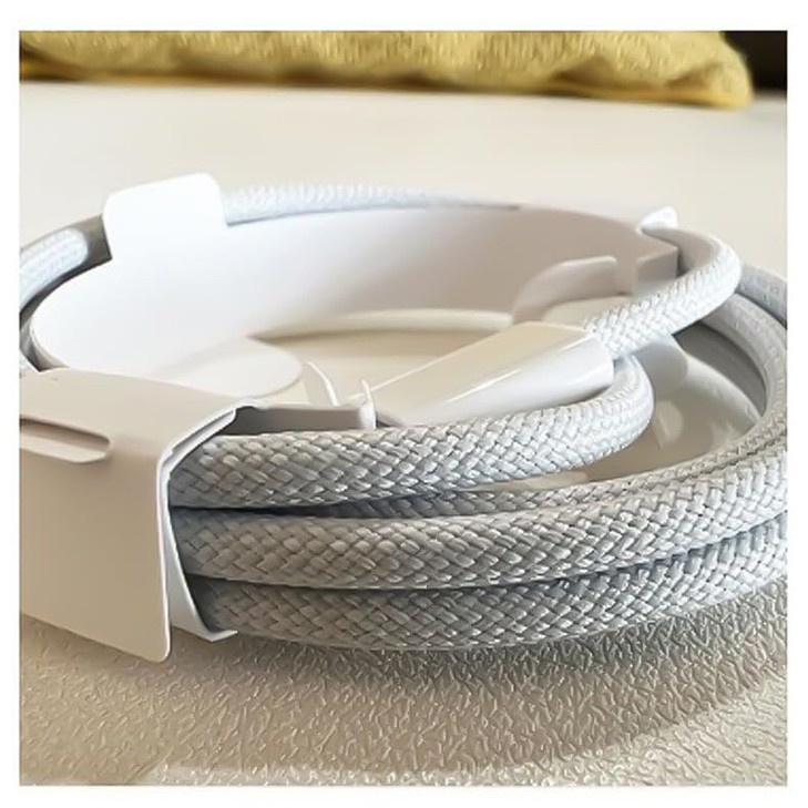 UUOLOV 33 Ft Carplay USBC Woven Cable for iPhone 17 17 Air 16 16E 15 Pro Max Plus Car Charging Cable USB A to USB C Wire
