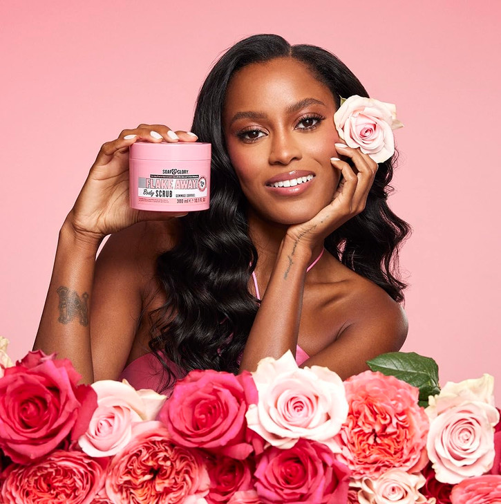 Soap & Glory Original Pink Exfoliating Body Scrub - Body Exfoliator & Dead Skin Remover with Mandarin Extract for Smooth, Radiant Skin - Rose & Berga