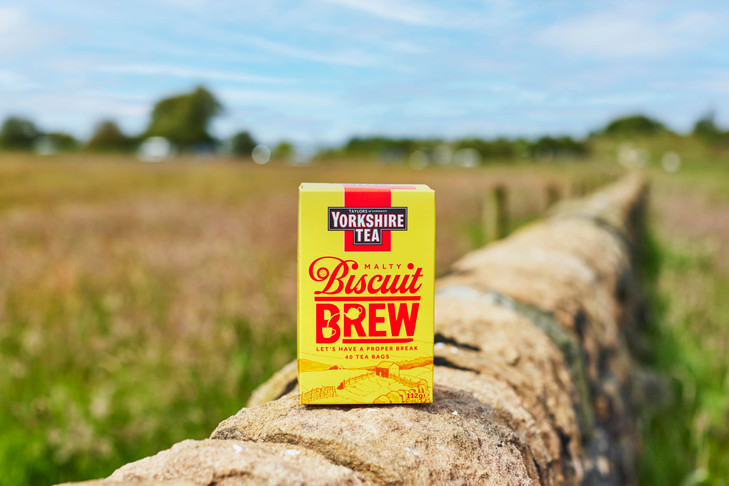 Yorkshire Tea Malty Biscuit Brew Black Tea Pillow Tea Bags 40 Count Pack of 1 Caffeinated Enjoy Hot or Iced 40 Teabags
