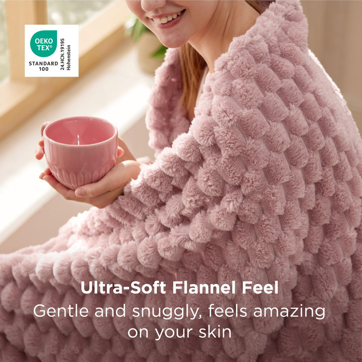 Bedsure Dusty Rose Throw Blanket for Couch 350GSM Fluffy Plush Bubble Blanket for Bed Home Room Decor GentleSoft Cute Fl