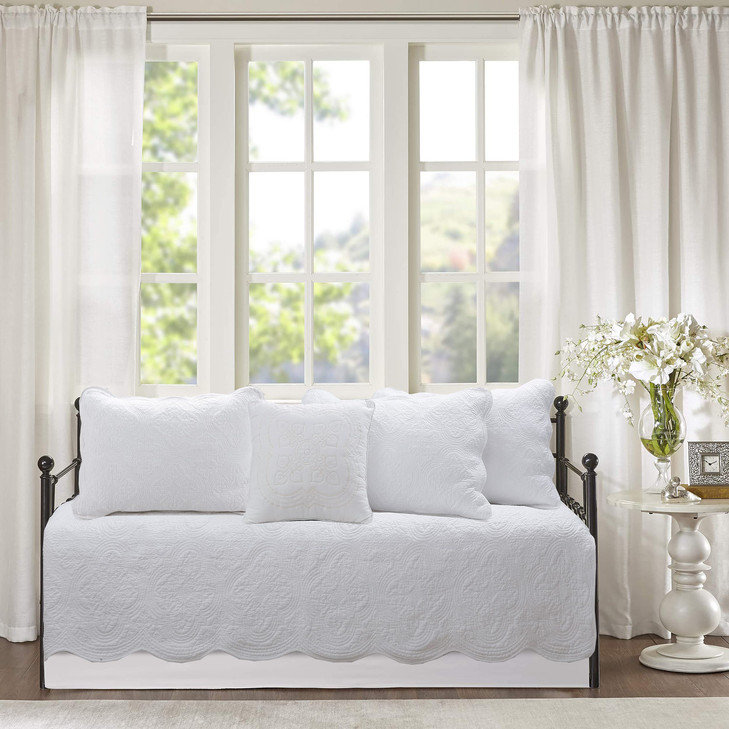 Cozy Line Home Fashions Victorian Medallion Matelasse Floral Pure Solid White Scalloped Edge 6 Piece Microfiber Daybed Q