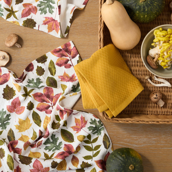 Martha Stewart Autumn Harvest Falling Leaves Kitchen Towel 3Pack Set 100 Cotton with Absorbent Terrycloth Decorative Kit