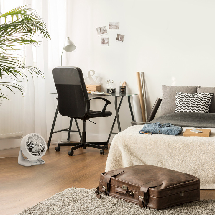 Vornado 633DC Energy Smart Medium Air Circulator Fan with Variable Speed Control White